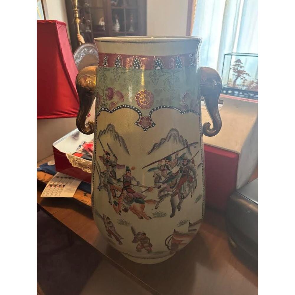Vintage Japanese Palace Floor Vase featuring Samurai Design Home Decor